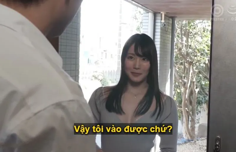 Người anh hàng xóm giàu có bị cô em gái nhà bên xinh đẹp, đã lập gia đình nhưng yêu mới dọn về, dụ dỗ quan hệ.